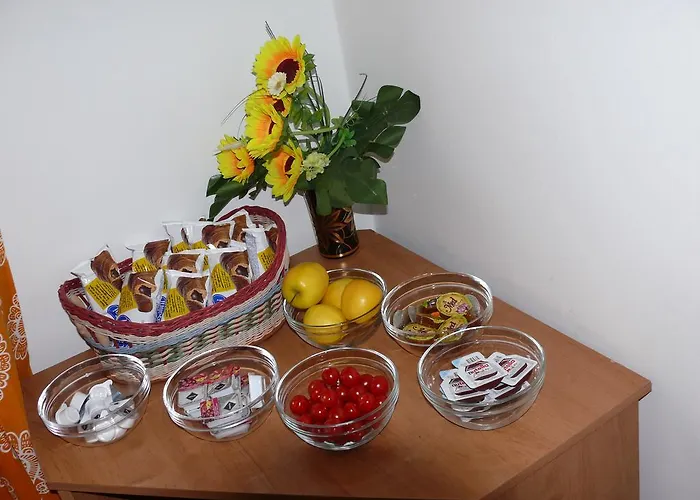 Dana Troja Konukevi Prag