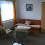 Gasthof Dana Troja *